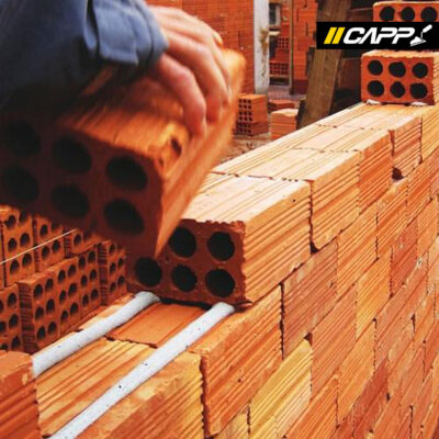 Nuevas mezclas y morteros, que agilizan la tarea de levantar una pared.