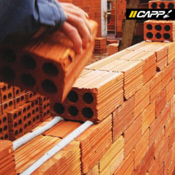 Nuevas mezclas y morteros, que agilizan la tarea de levantar una pared.